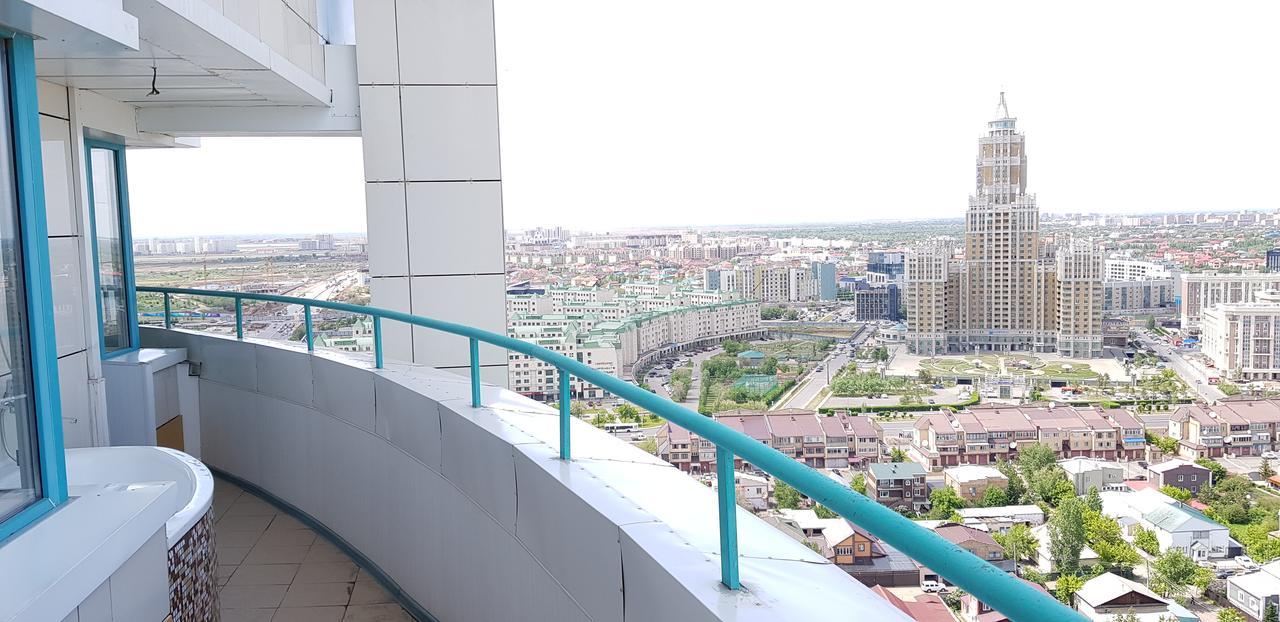 Apartment Lazurniy Астана Екстер'єр фото